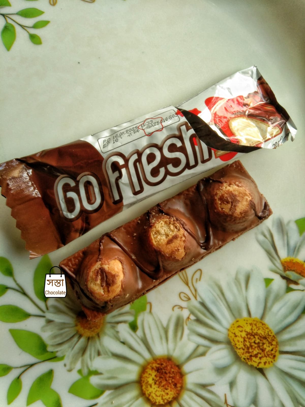 Go fresh chocolate wafer, filled with milky cream